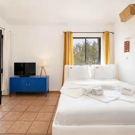 New! Pedras D'el Rei Apartment *